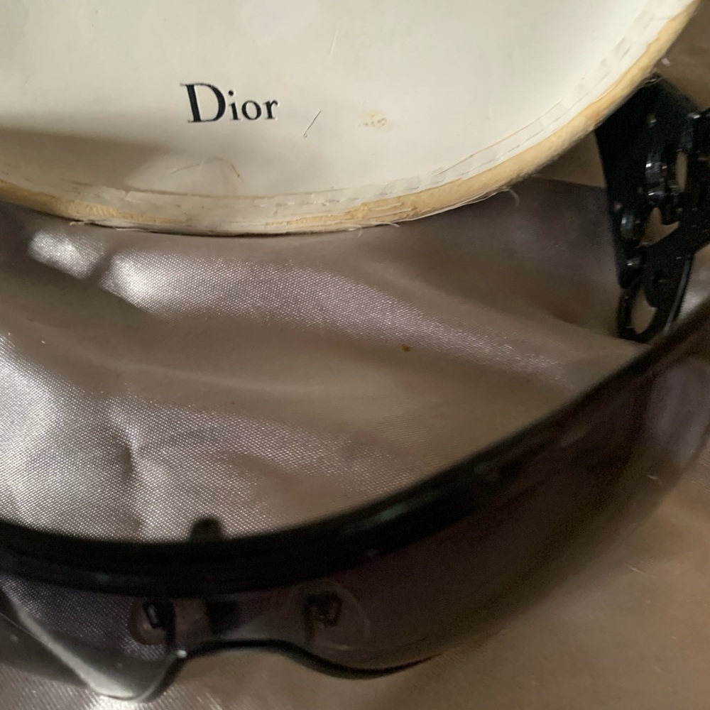 *AUTHENTIC* Dior shades with hard case and travel case